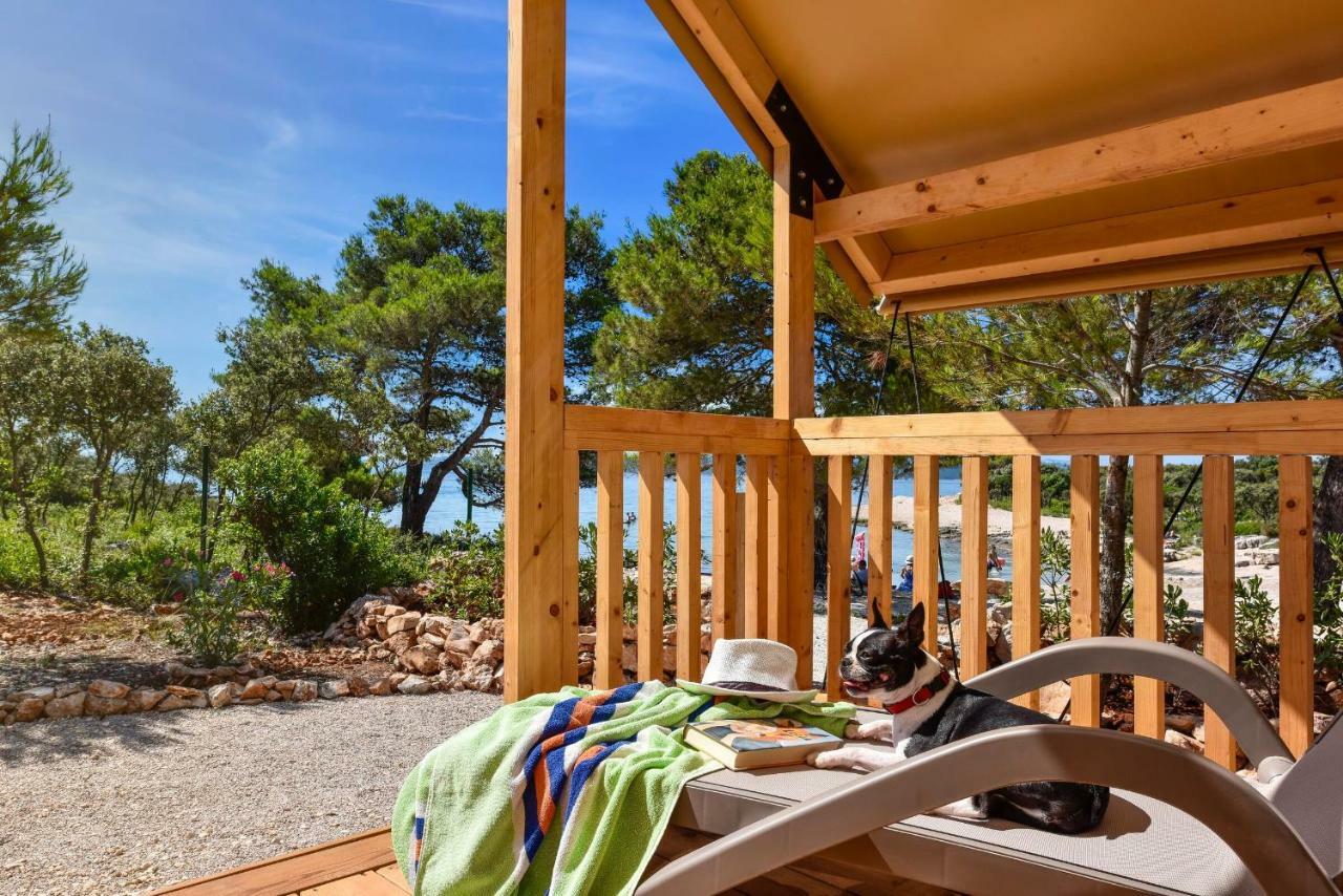 Glamping Ugljan Hotel Zadar Exterior foto